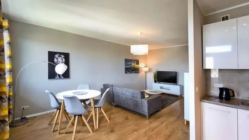 Von Privat provisionsfrei 2-Zimmer-Wohnung in Tiergarten — photo 1